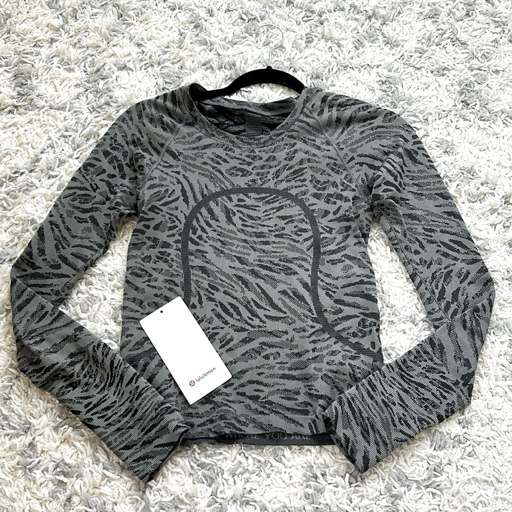 Lululemon Swiftly Tech Long Sleeve 2.0 *Race